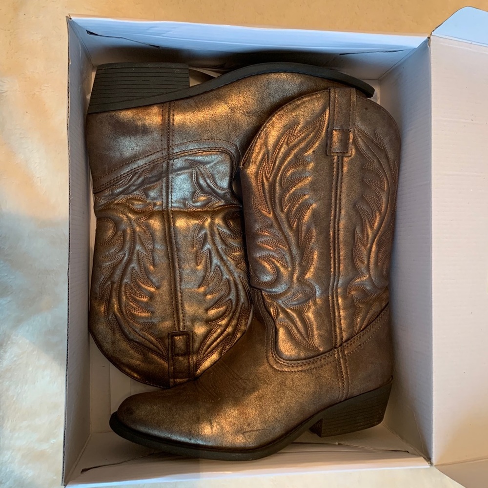Women’s Rampage cowboy boots